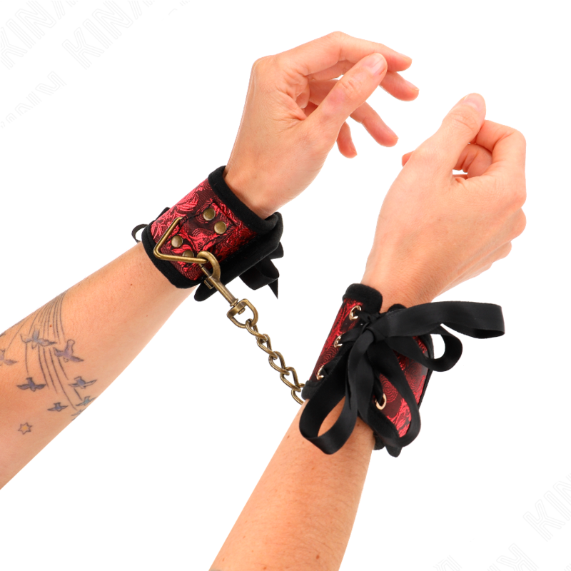 KINK - SCANDAL WRIST RESTRAINTS RED-BLACK LACE DETAILS 24.5 CM X 6.5 CM - Image 3