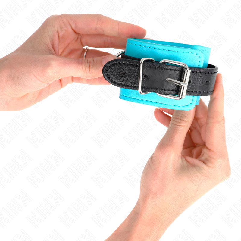 KINK - HOOK WRIST RESTRAINTS BLUE FUR LINED ADJUSTABLE 20-28 CM X 5.5 CM - Image 3